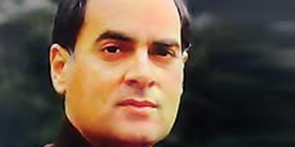 228388-RajiveGandhi-1392705131-338-640x480-640x320