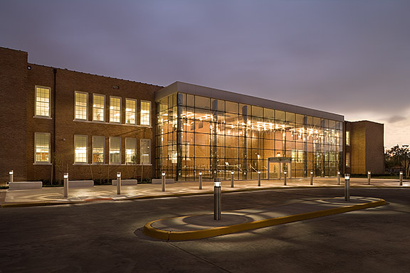 3515 / AFRICAN-AMERICAN LIBRARY / SMITH & COMPANY ARCHITECTS