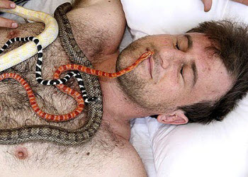 Snake-Massage-07
